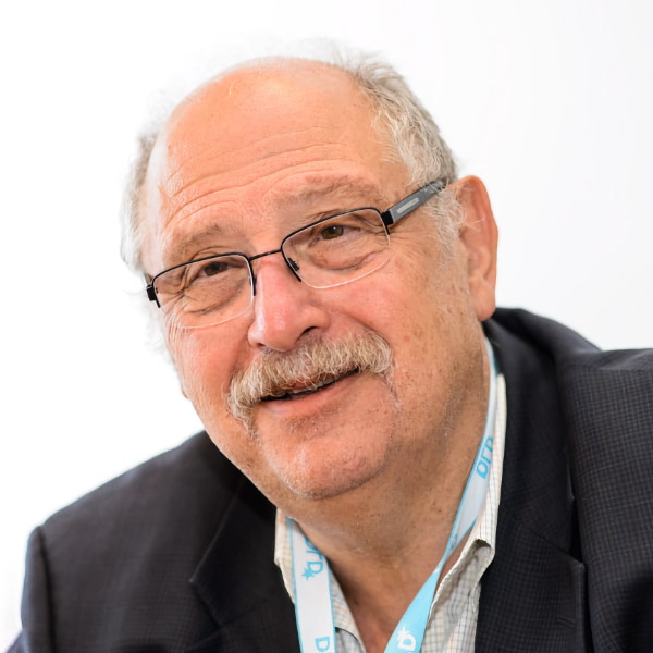 Portrait of DLD Chairman Yossi Vardi