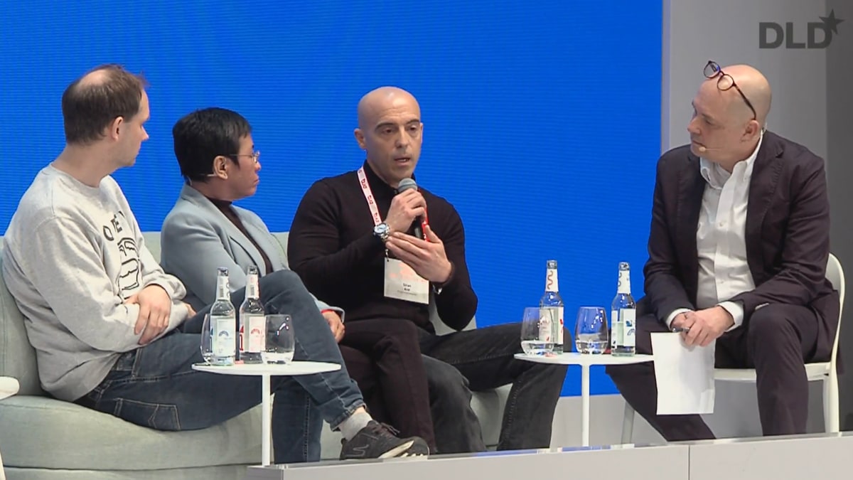 video: Maria Ressa, Peter Sunde, Sinan Aral and Andrian Kreye discuss the impact of social media on democracy at DLD Munich 2020