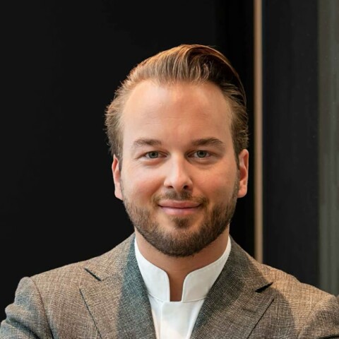 Headshot portait of investor Sebastian Kuss, Managing Partner and Co-founder of EMH Partners