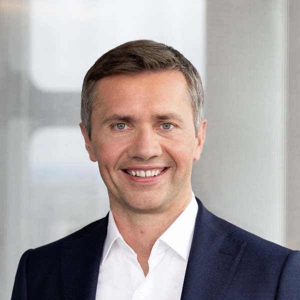 Profile image of Artur Gruca, Chief Digital & Operating Officer at HypoVereinsbank