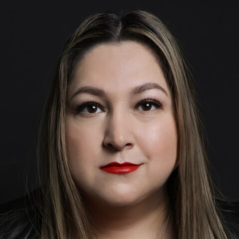 Portrait image of Cathy Hackl, Co-Founder and Chief Futurist of Journey