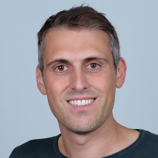 Portrait image of Prof. Torsten Schön, AI mobility expert at THI, Ingolstadt