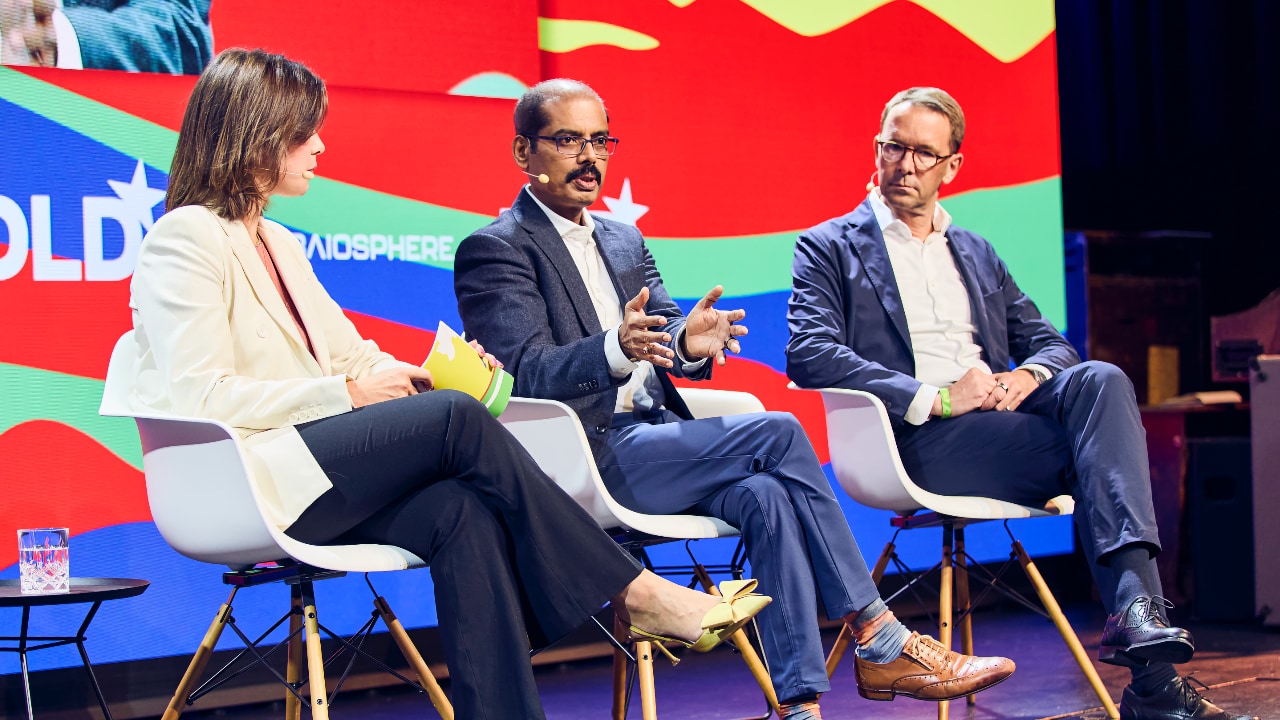 Rixa Fuersen (Politico), Mallik Rao (O2 Telefónica) and Christian Hartel (Wacker Chemie) on stage at the DLD Future Hub conference in Munich.
