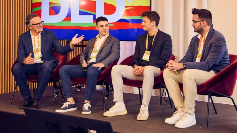 Christian Teichmann (Burda Principal Investments) in conversation with Álvaro Bernabé (Imperia), Patrick Glaser (vialytics) and Giovanni Pizza (Bonus-X) at the DLD Future Hub conference in Munich.