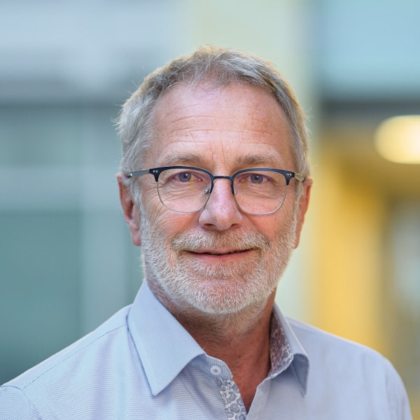 Environmental portrait image of Martin Keller, Helmholtz Association