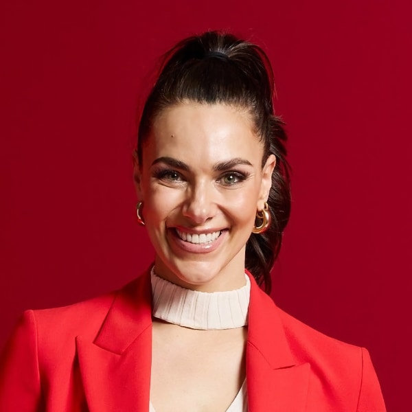 Studio portrait of German sportscaster Esther Sedlaczek. Photo Credit: © ARD/Marc Rehbeck