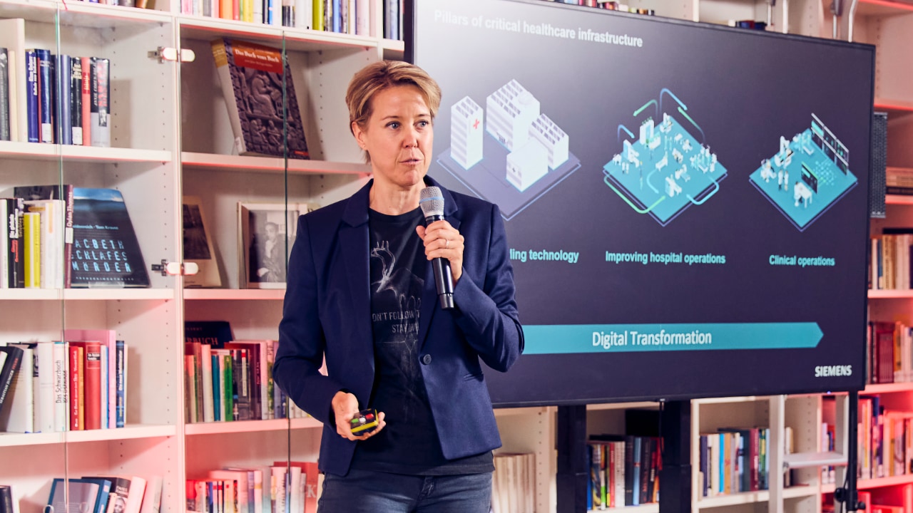 Janina Beilner (Siemens) speaking at the DLD Health x BAIOSPHERE conference in Munich,June 12, 2026. Photo: Dominik Gigler for DLD / Hubert Burda Media