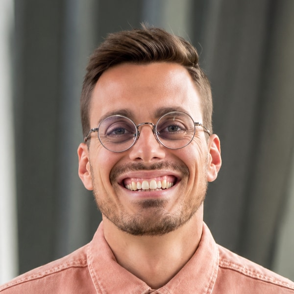 Headshot portrait of biomedical researcher Borja Martínez Téllez, University of Almería