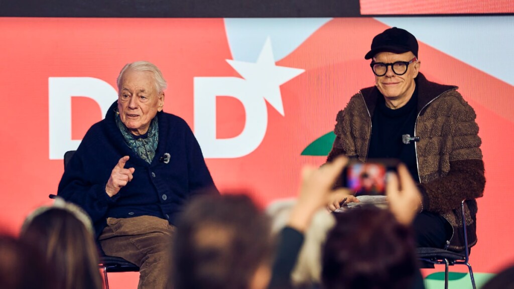 Author and filmmaker Alexander Kluge in conversation with Hans Ulrich Obrist (Artistic Director of the Serpentine Galleries, London) at the DLD Munich 2026 conference. Credit: Dominik Gigler for DLD / Hubert Burda Media